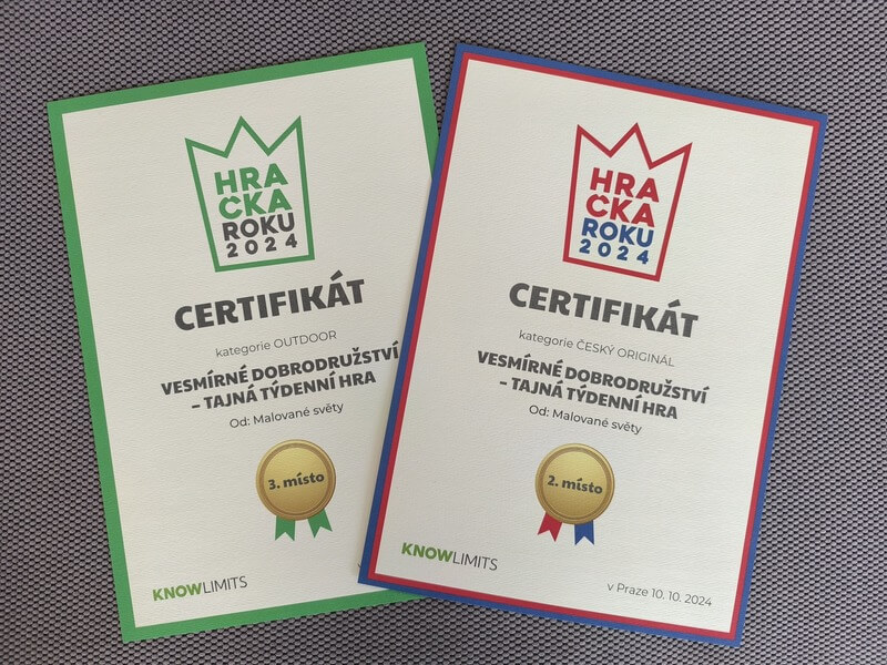 Balíček: Tajná týdenní hra + podložka do Play tray